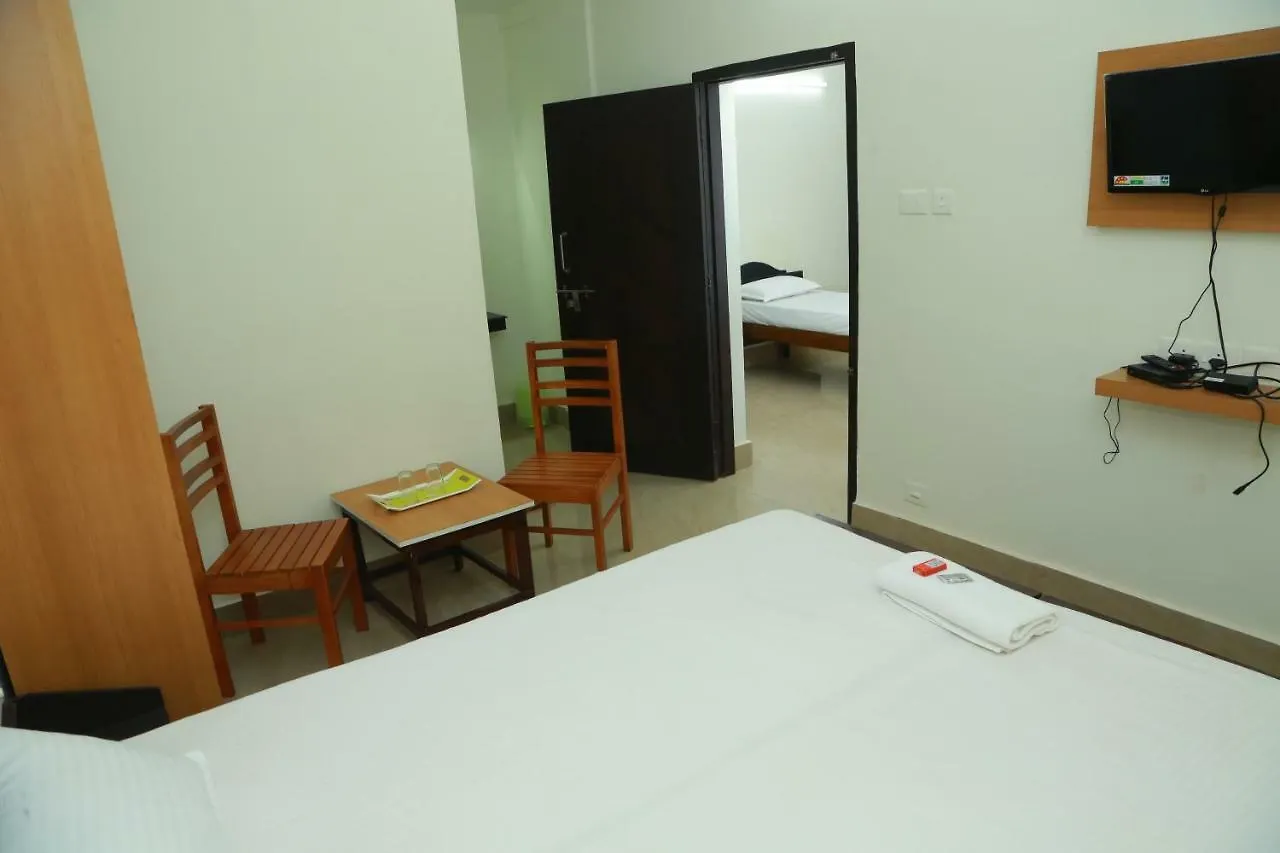 Hotel Brahmaputhra Guruvāyūr 3*,  인도